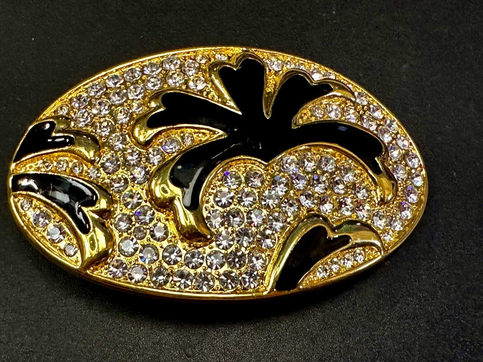 Beautiful Clear Rhinestone Covered Gold Tone Belt Buckle with Leaf Design