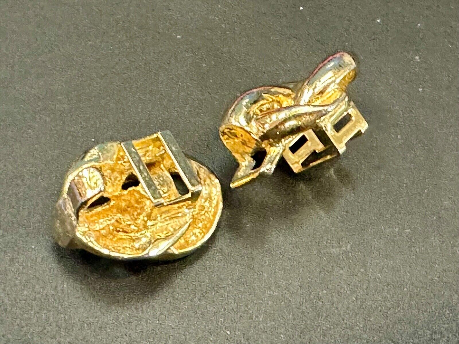Twisted Knot's ! Two-piece interlocking gold tone Gay Boyer Vintage belt buckle