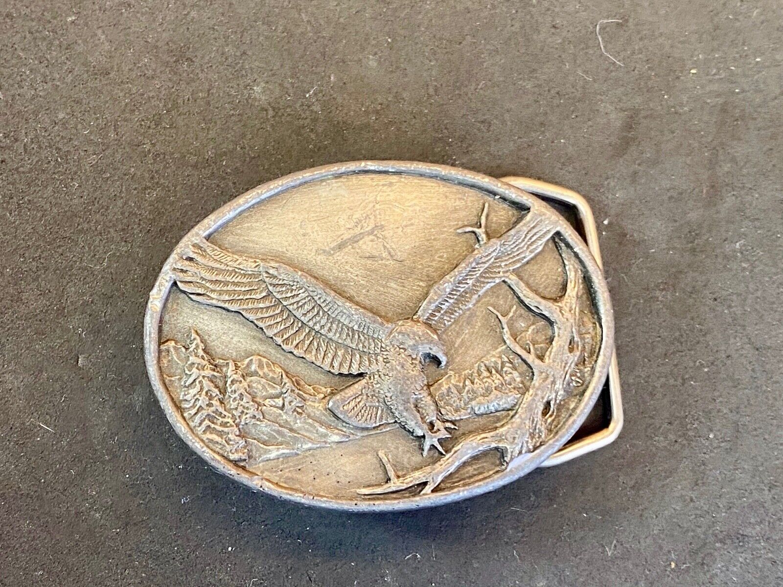 A-15 Siskiyou Belt Buckle - Flying Diving Hunting Majestic Eagle 