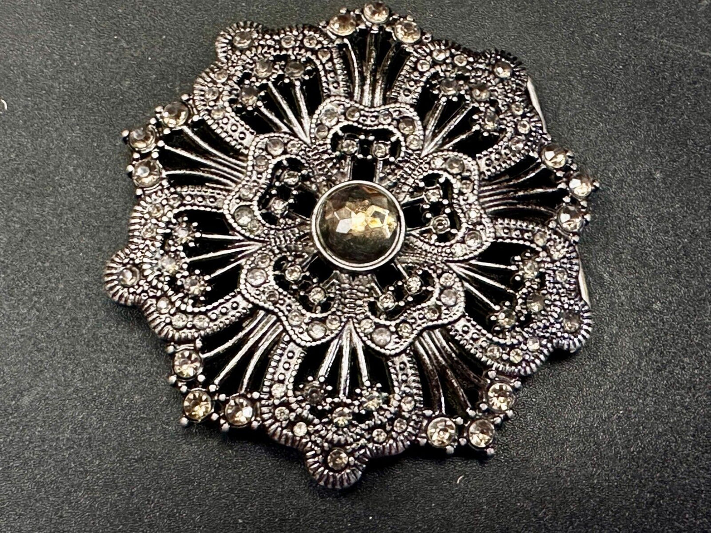 Victorian Style Beautiful Flower Shaped Rhinestone Accented Ladies Belt Buckle