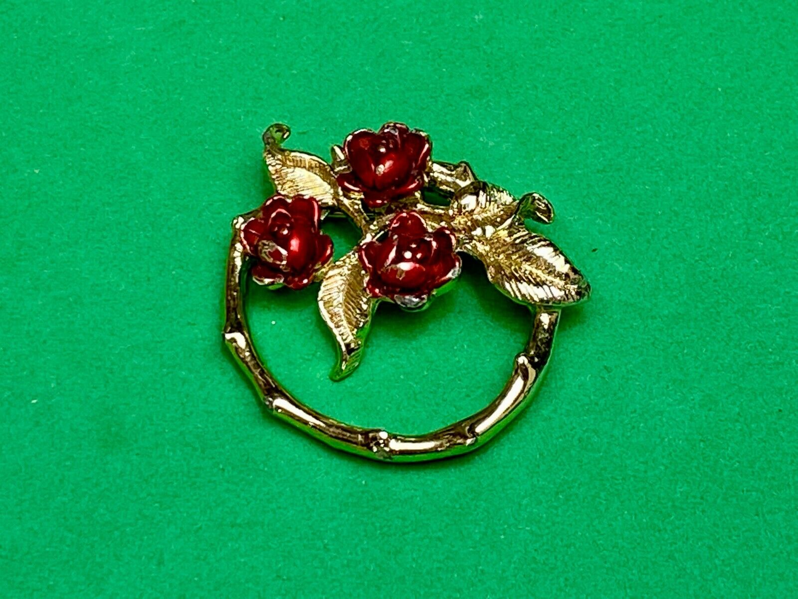 Vintage Gerry's Gold Tone Red Enamel Figural Round Rose Flower Brooch Pin