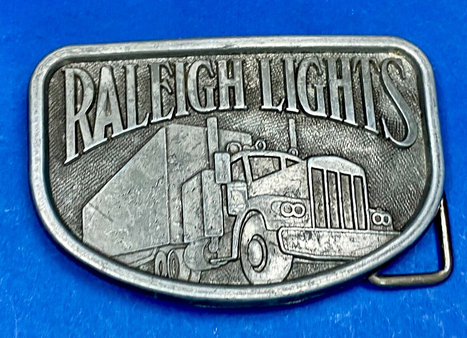 1970S Vintage Raleigh Lights Cigarettes Tobacco Semi Truck Trucker Belt Buckle