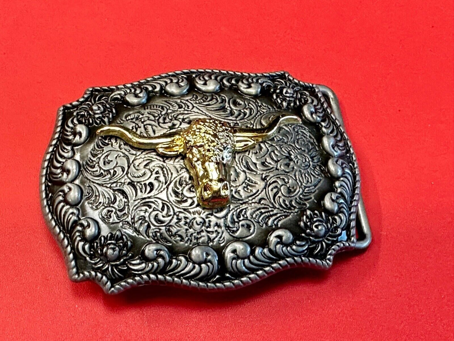 Two tone Ornate LONGHORN SKULL western belt buckle