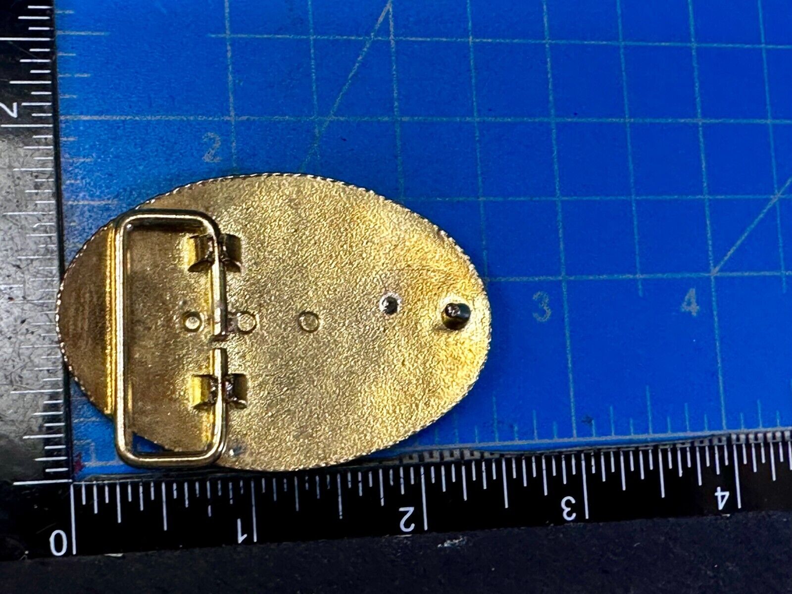 Vintage gold tone western flower swirl design belt buckle