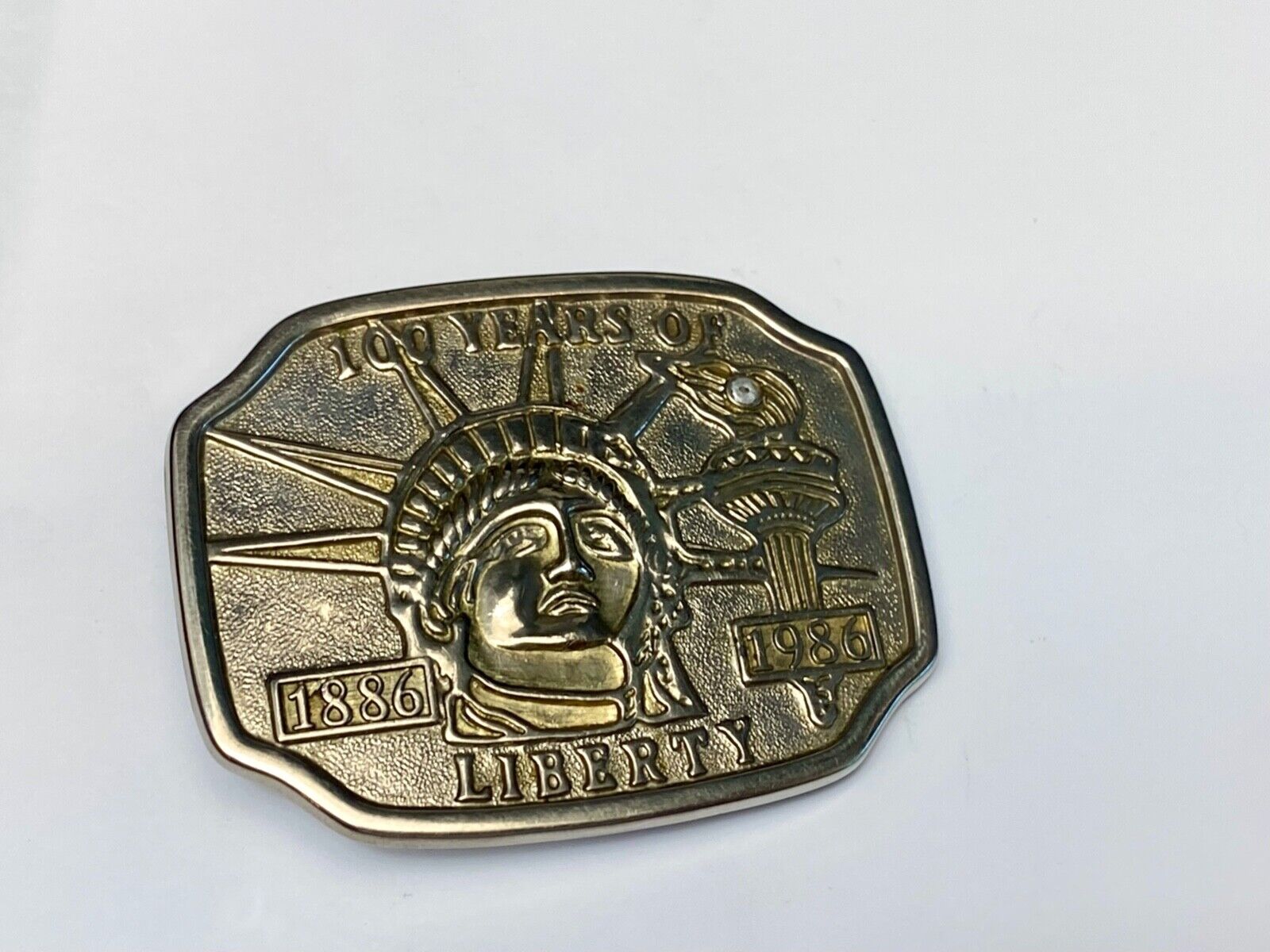 100 YEARS OF LADY LIBERTY -  1986 New York City commemorative belt buckle