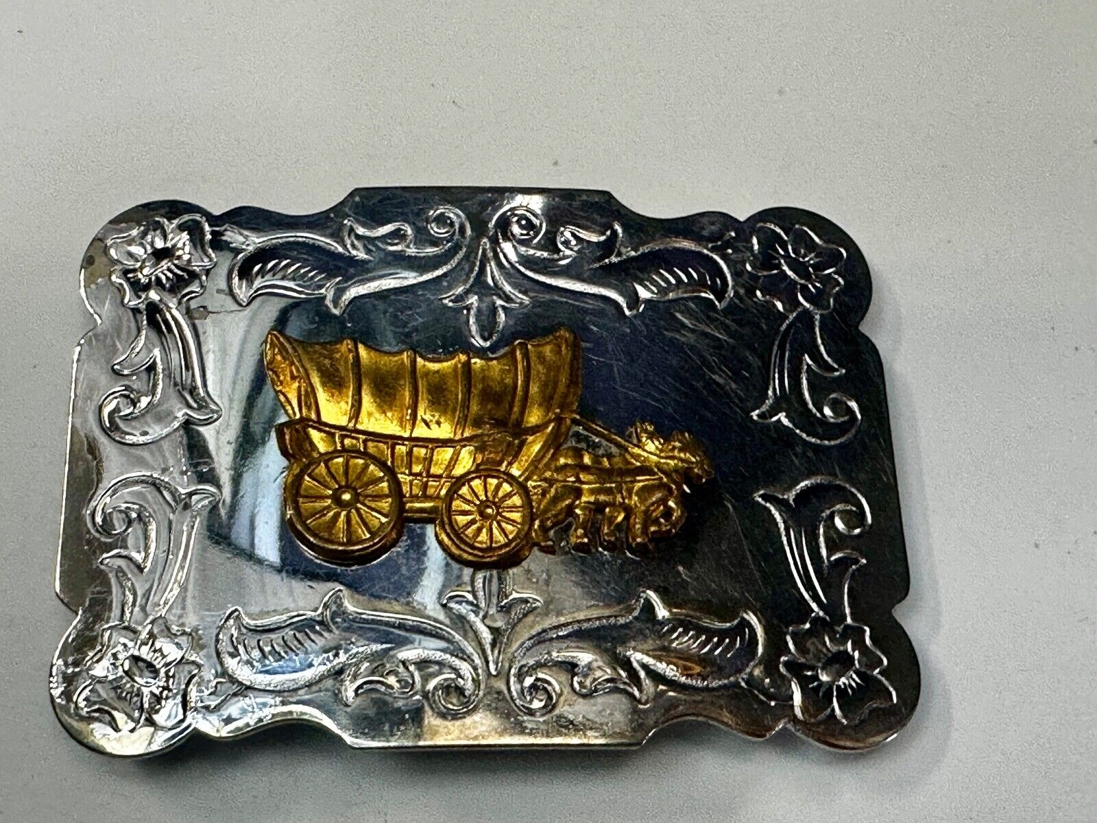 Vintage Horse Drawn Covered Wagon - two tone Belt Buckle with reflective surface