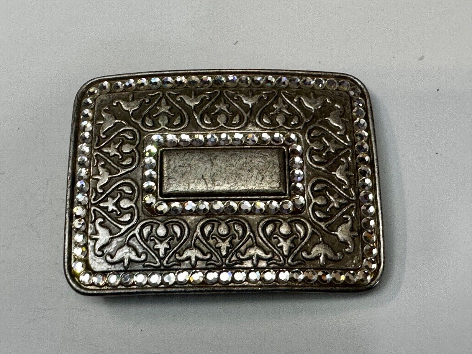 Vintage Floral flower swirl design belt buckle with two rhinestone boarders