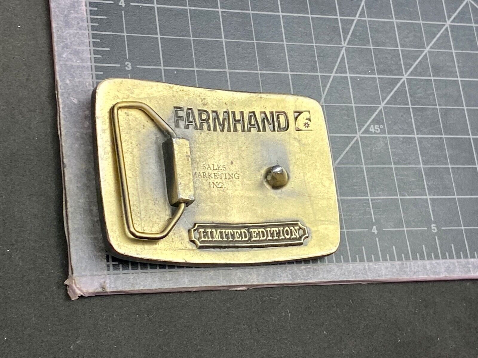 AGRICULTURE, Americas Lifeline belt buckle by Farmhand Statue of liberty 