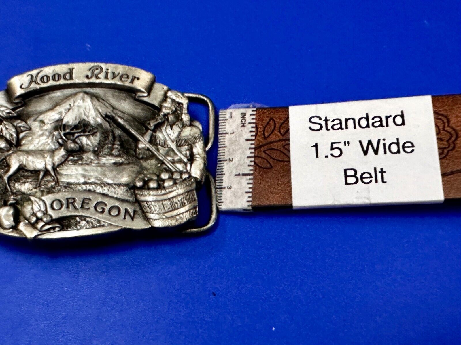 Majestic Mt. Hood River Valley Oregon Scenery Vtg 1981 Commemorative Belt Buckle