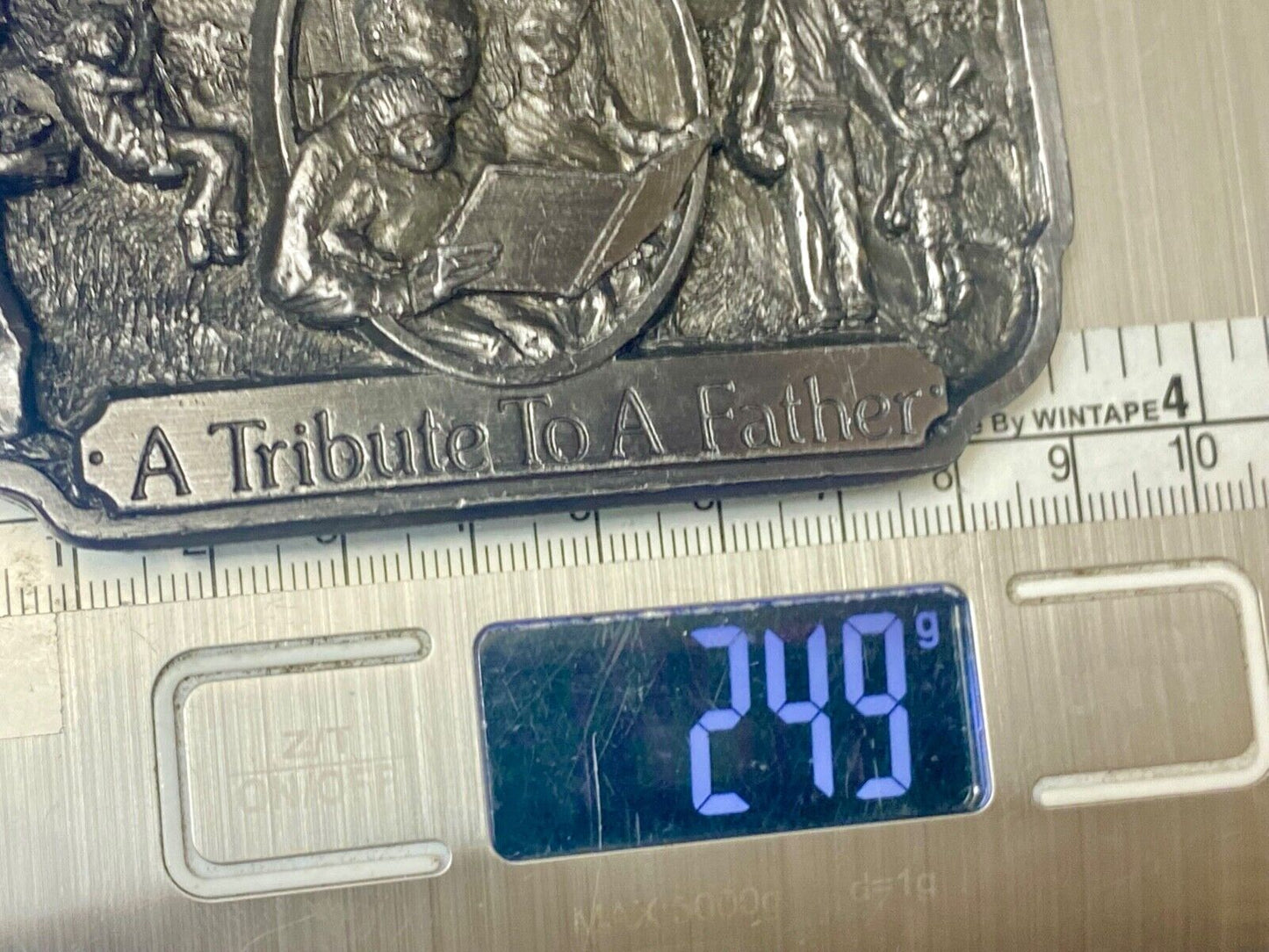 A tribute to a Father - Fathers Day -  June 19th 1988 commemorative belt buckle
