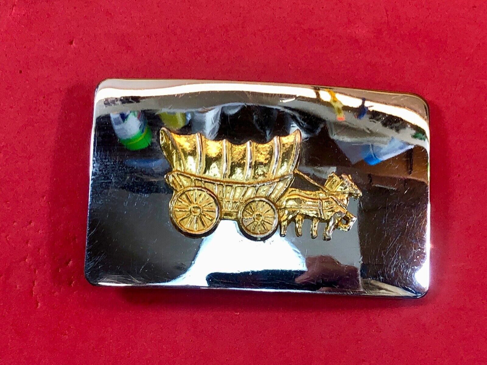 USA MADE dual tone horse pulling carriage Western Centerpiece Belt Buckle 