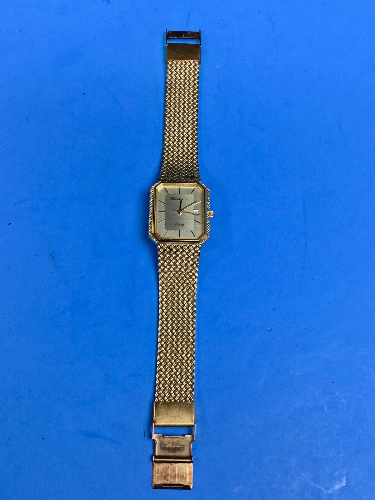  556 112R roamers quartz ladies watch with date Swiss parts Working well!  