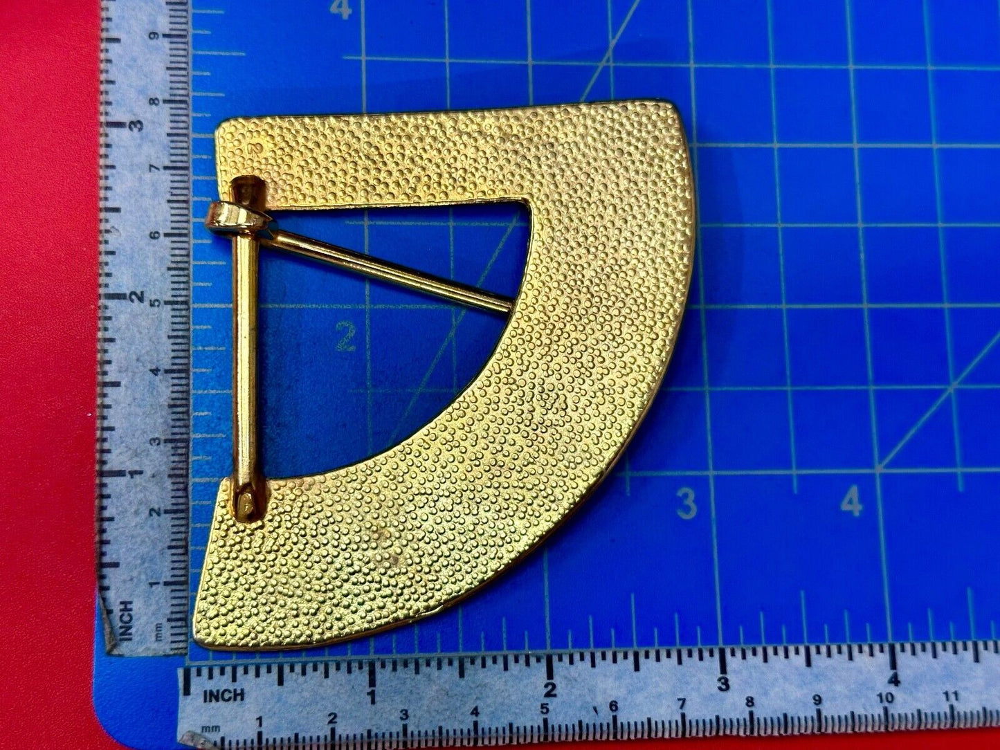 1/4 of a circle - Vintage gold tone Replacement belt buckle