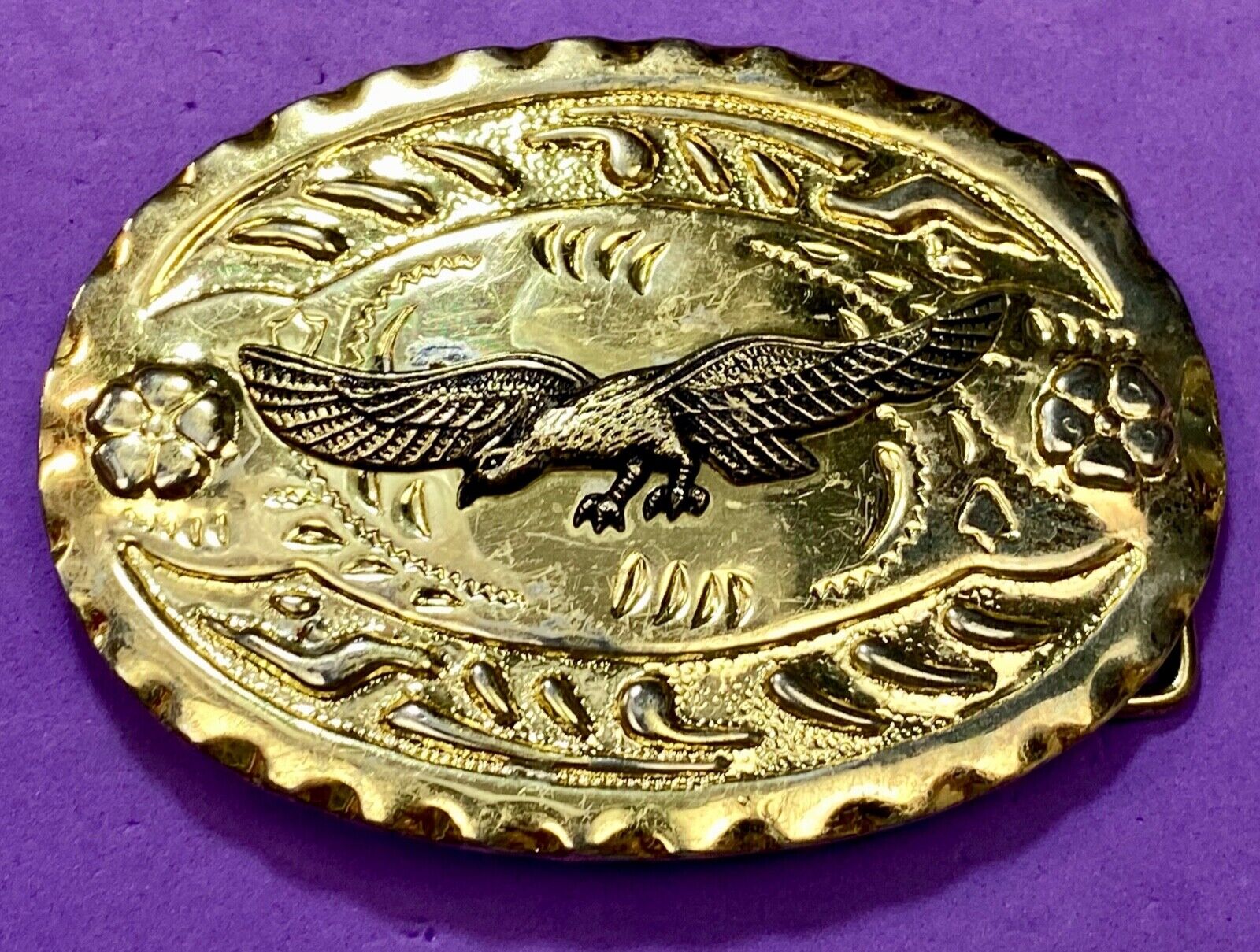 American Eagle flying proud patriotic vintage two tone Western belt buckle