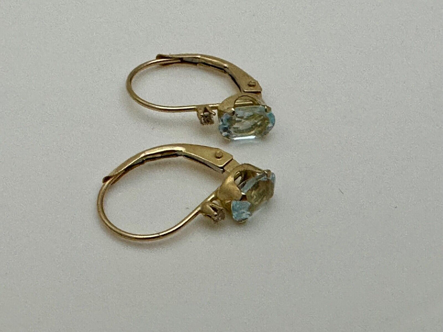 Vintage 14K Gold Ice Blue Topaz Earrings
