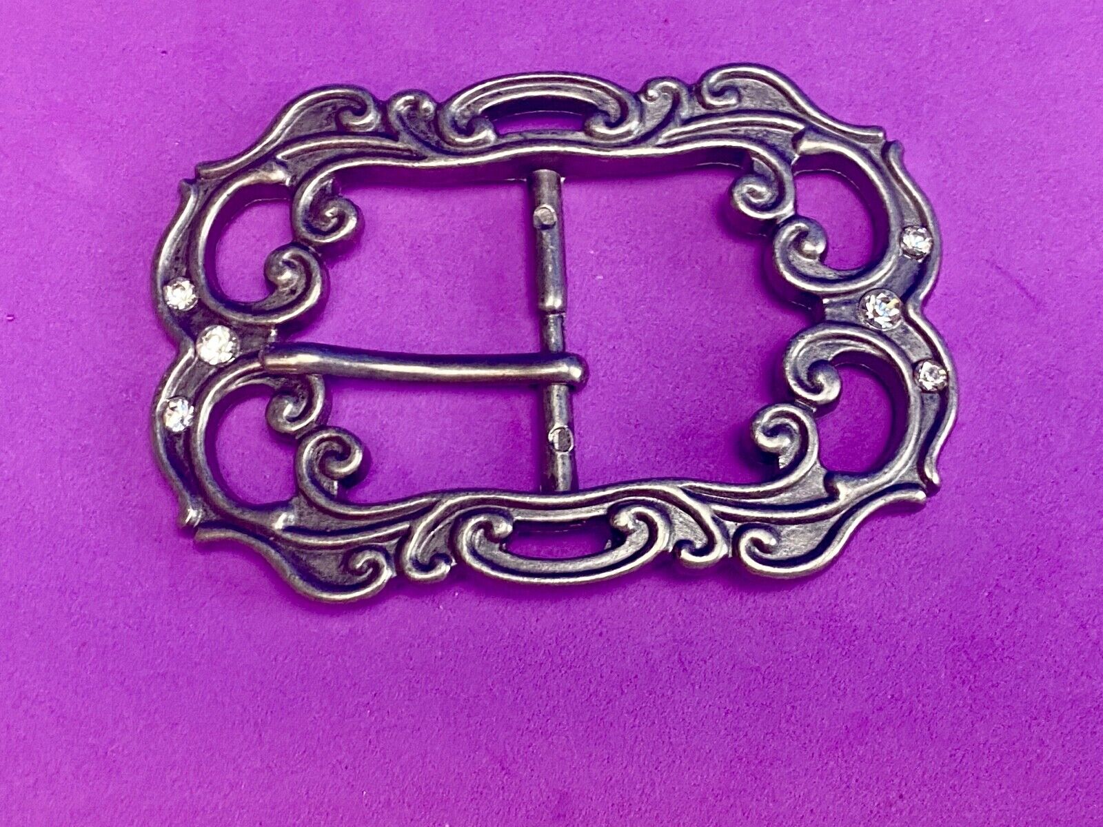 Beautiful simple silver color see through pattern women's belt buckle w/ accents
