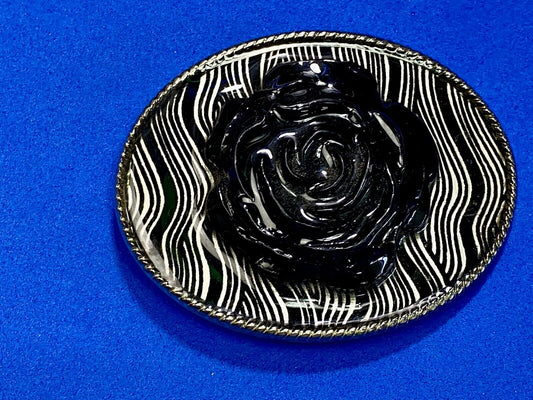 Trippy Black And White Flower Theme Wavy Lines Oval Belt Buckle 