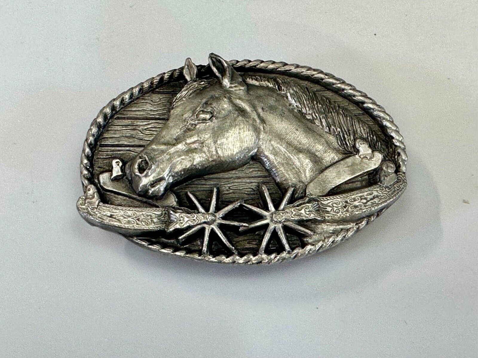 Vintage 1983 Cowboys Horse Lovers spurs siskiyou RARE belt buckle