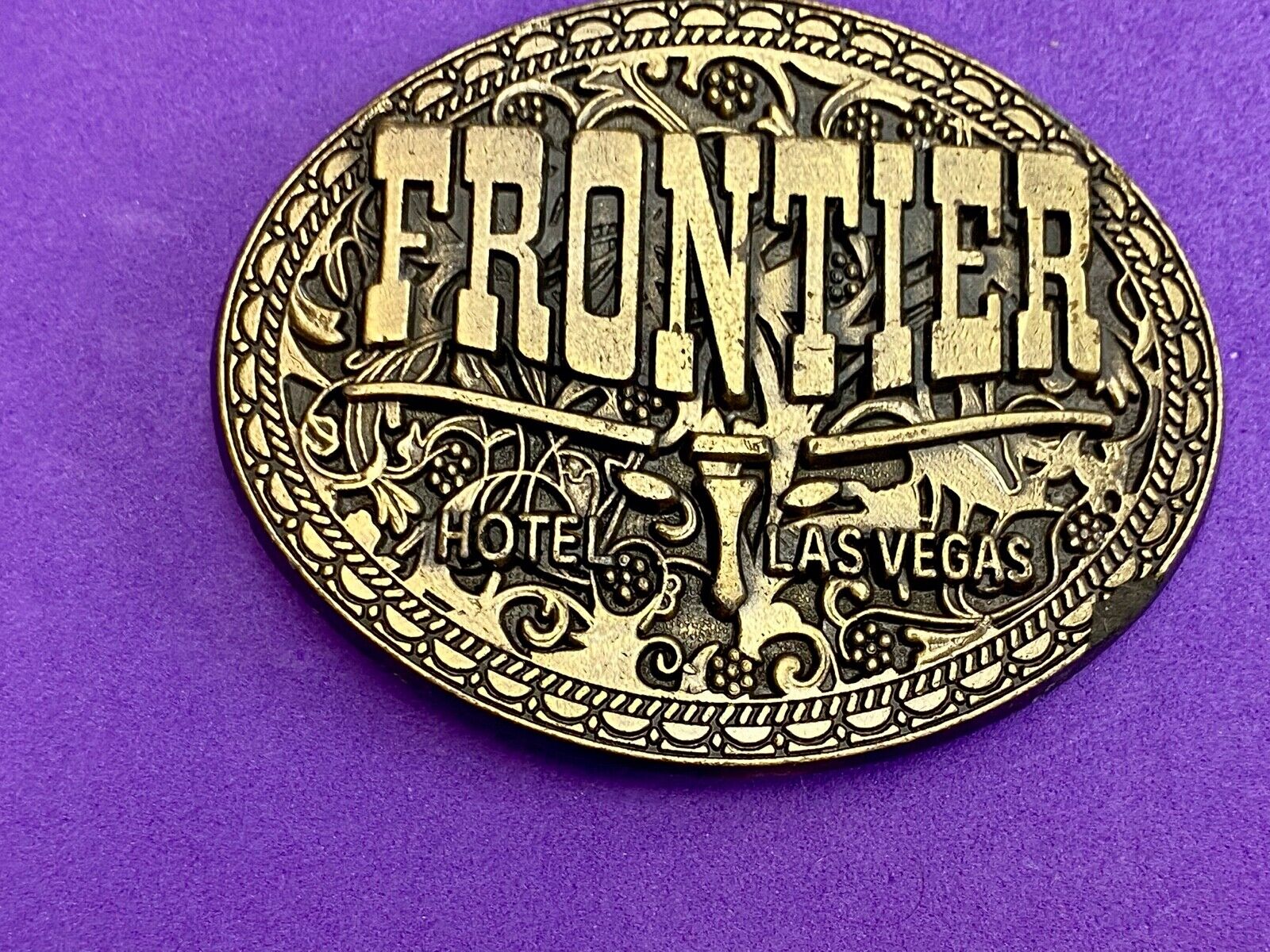 Vintage Frontier Hotel casino Las Vegas belt buckle - Western long horn 