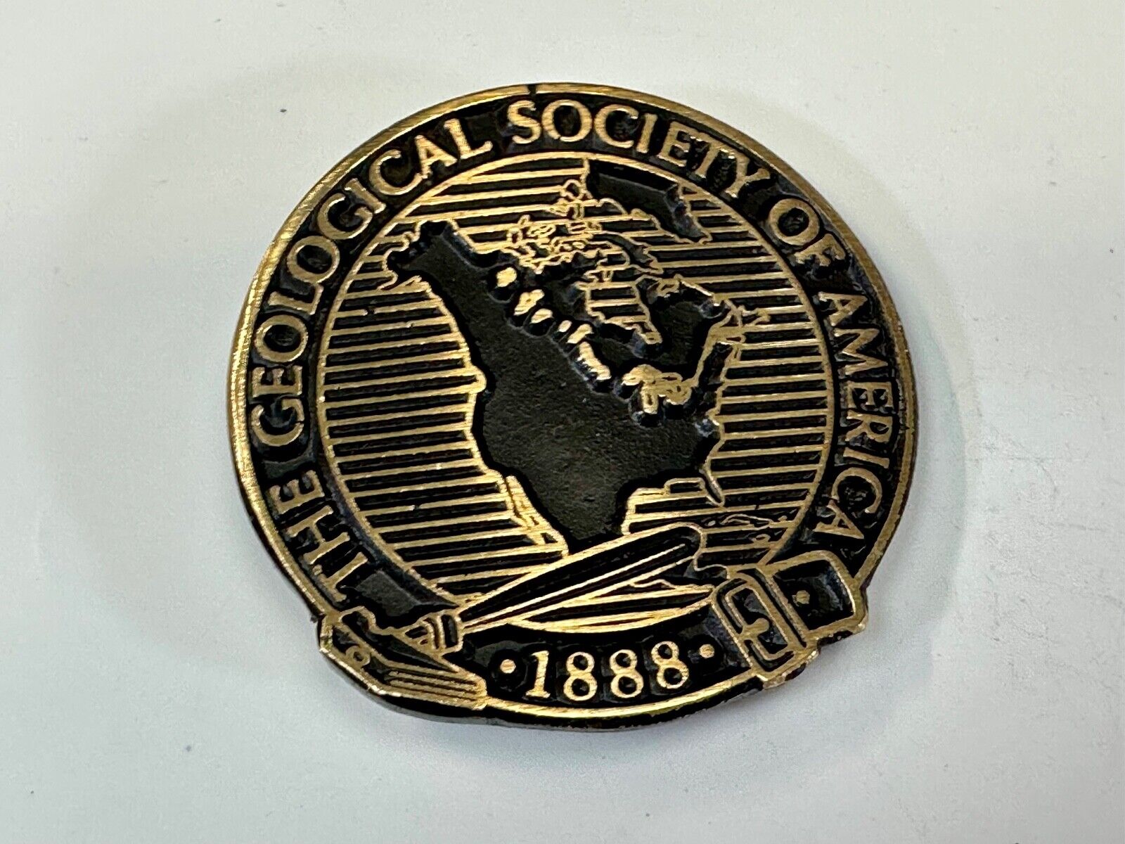 The Geological Society of America vintage solid brass round belt buckle