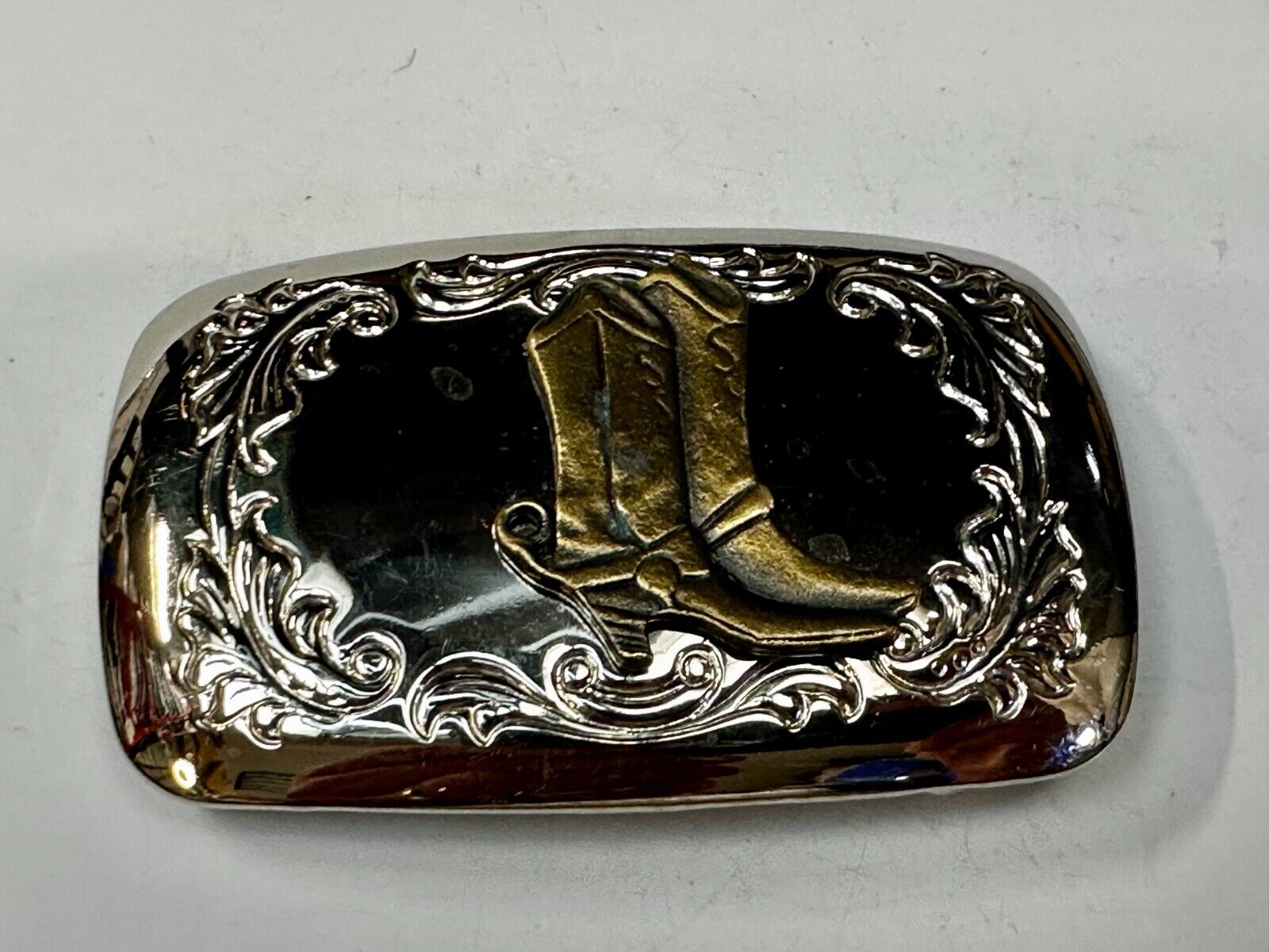 Western Cowboy Boots Vtg Two Tone Swirl Flower Border Belt Buckle - Made in USA