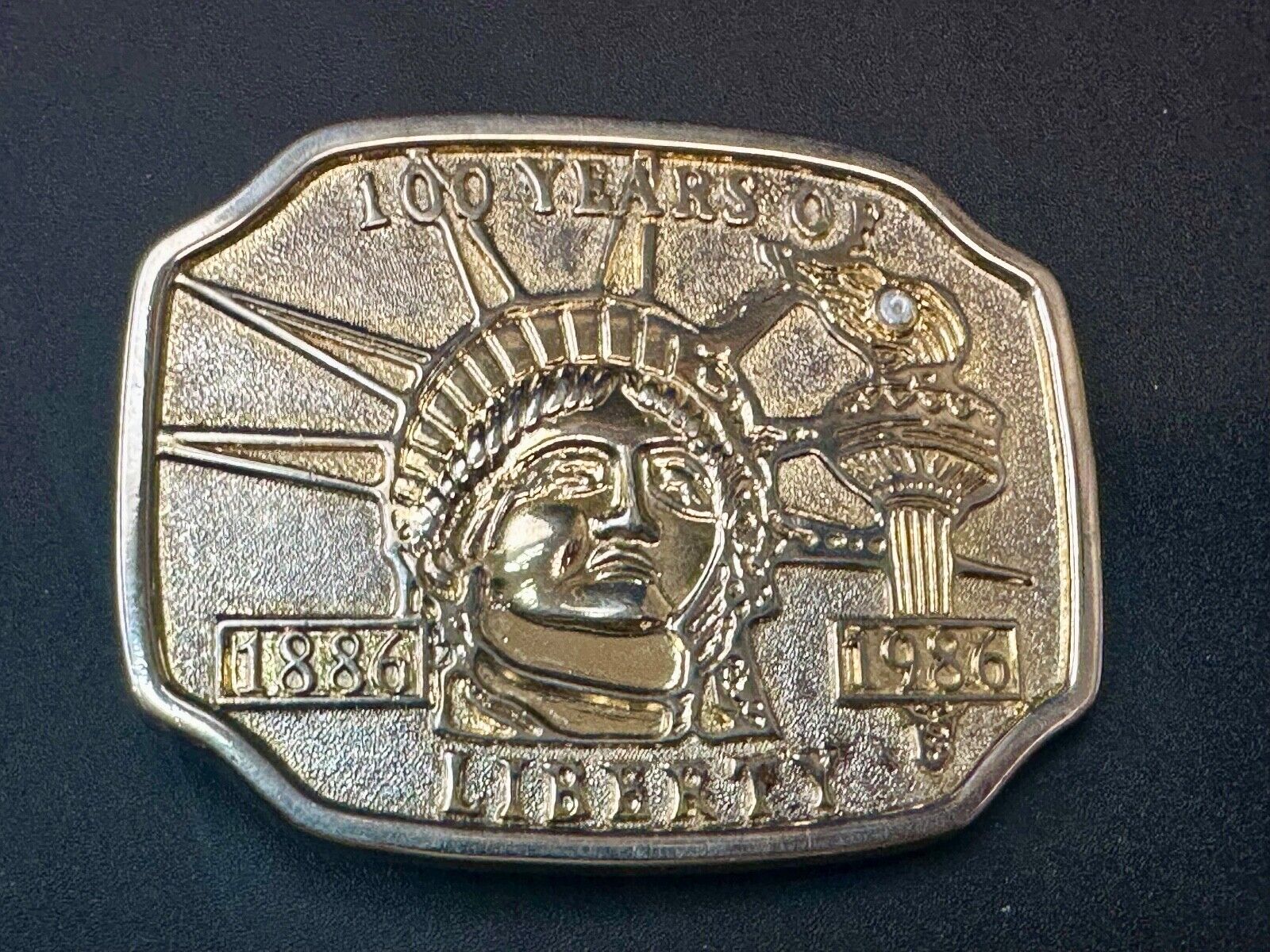 100 Years of Liberty  NYC statue of Lady Liberty two tone Souvenir belt buckle