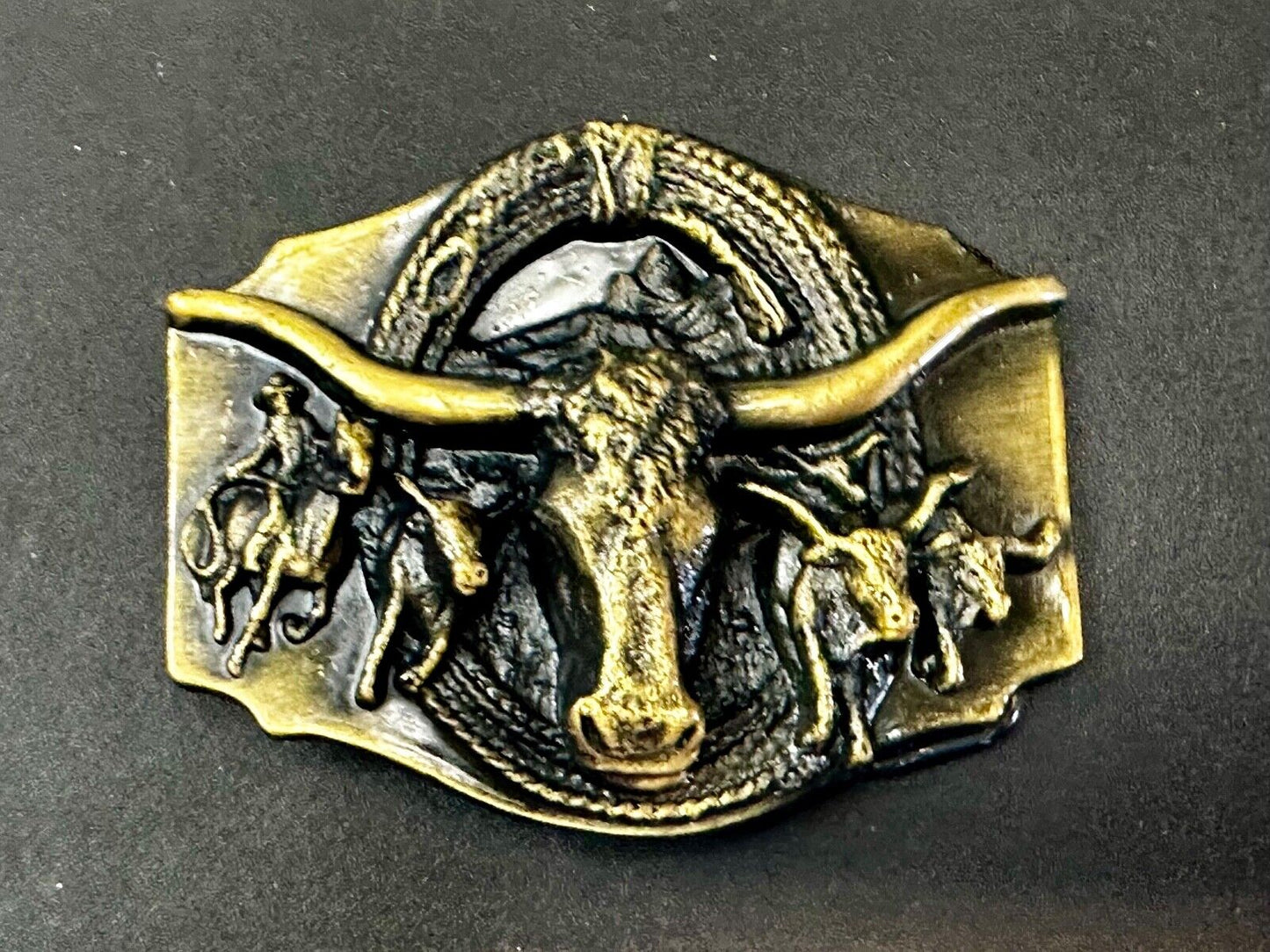 Vintage Long Horn Roping Horseback Rodeo Cowboy and Raised 3D Head Belt Buckle