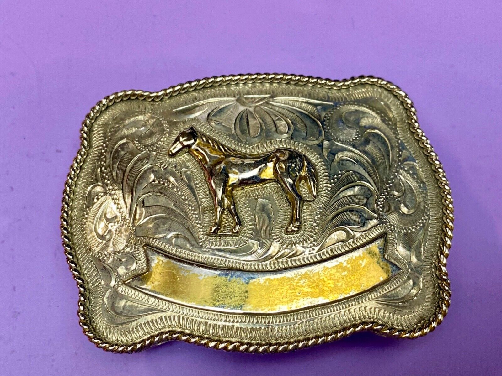 Vintage HORSE western Justin Boot Company belt buckle with Award Ribbon