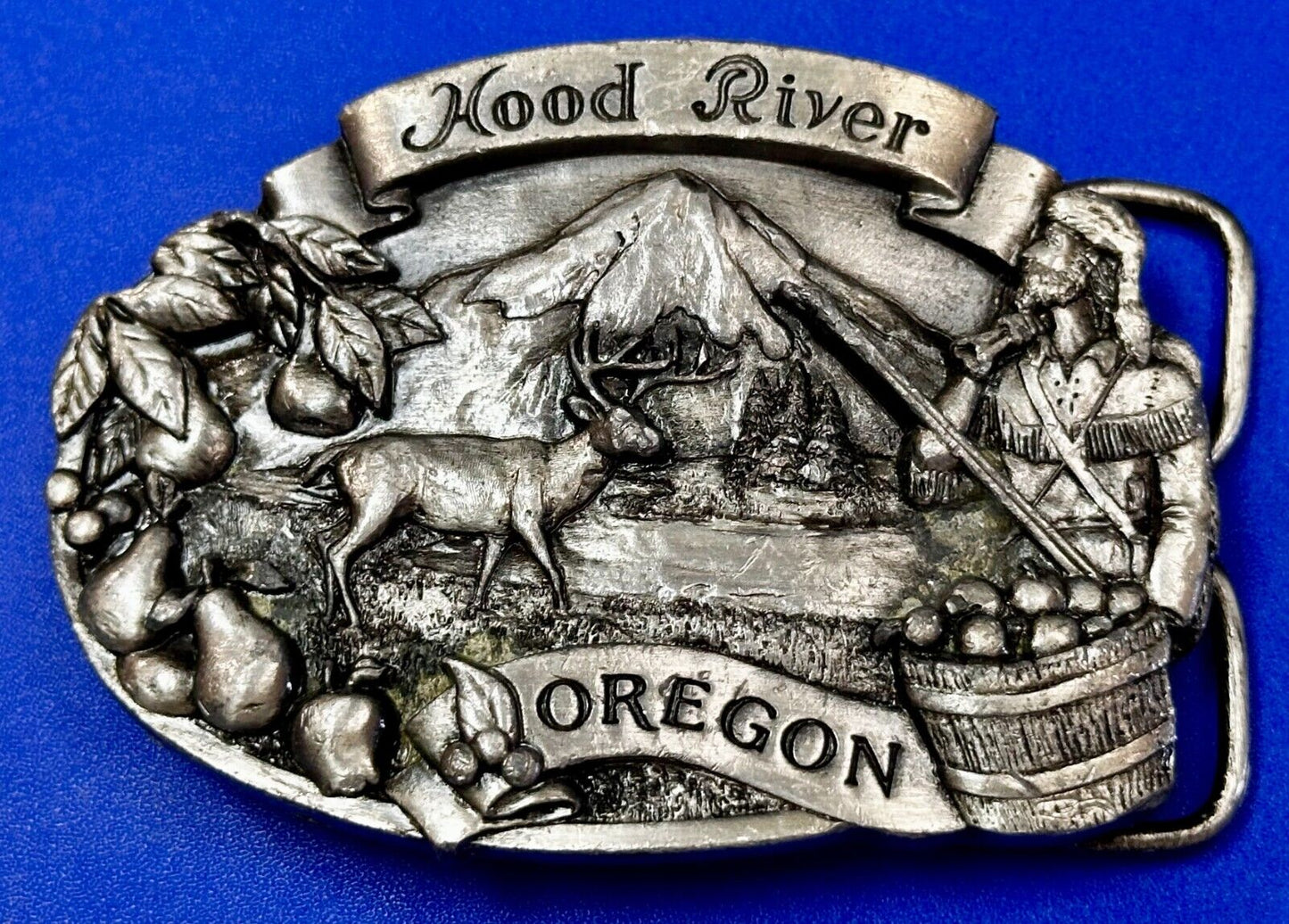 Majestic Mt. Hood River Valley Oregon Scenery Vtg 1981 Commemorative Belt Buckle