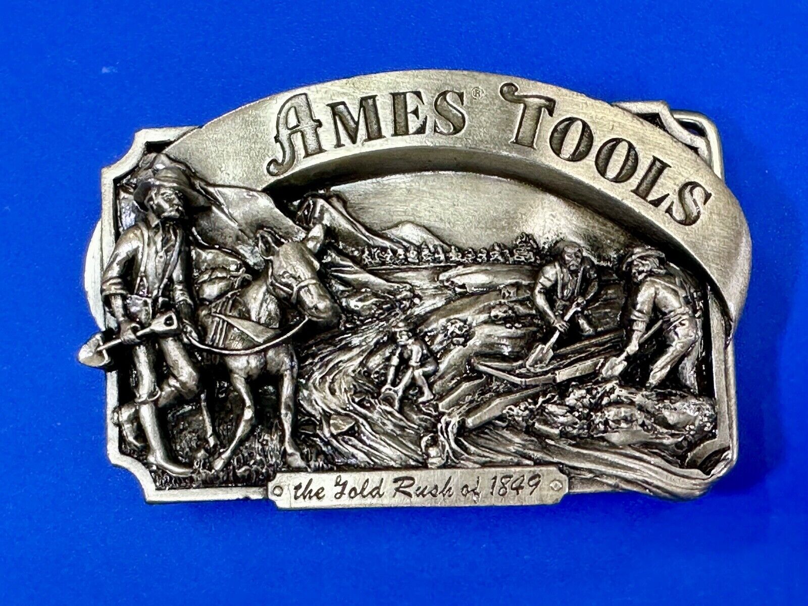 AMES TOOLS - Gold rush of 1849 Siskiyou 1985 Belt Buckle Lawn and garden supply
