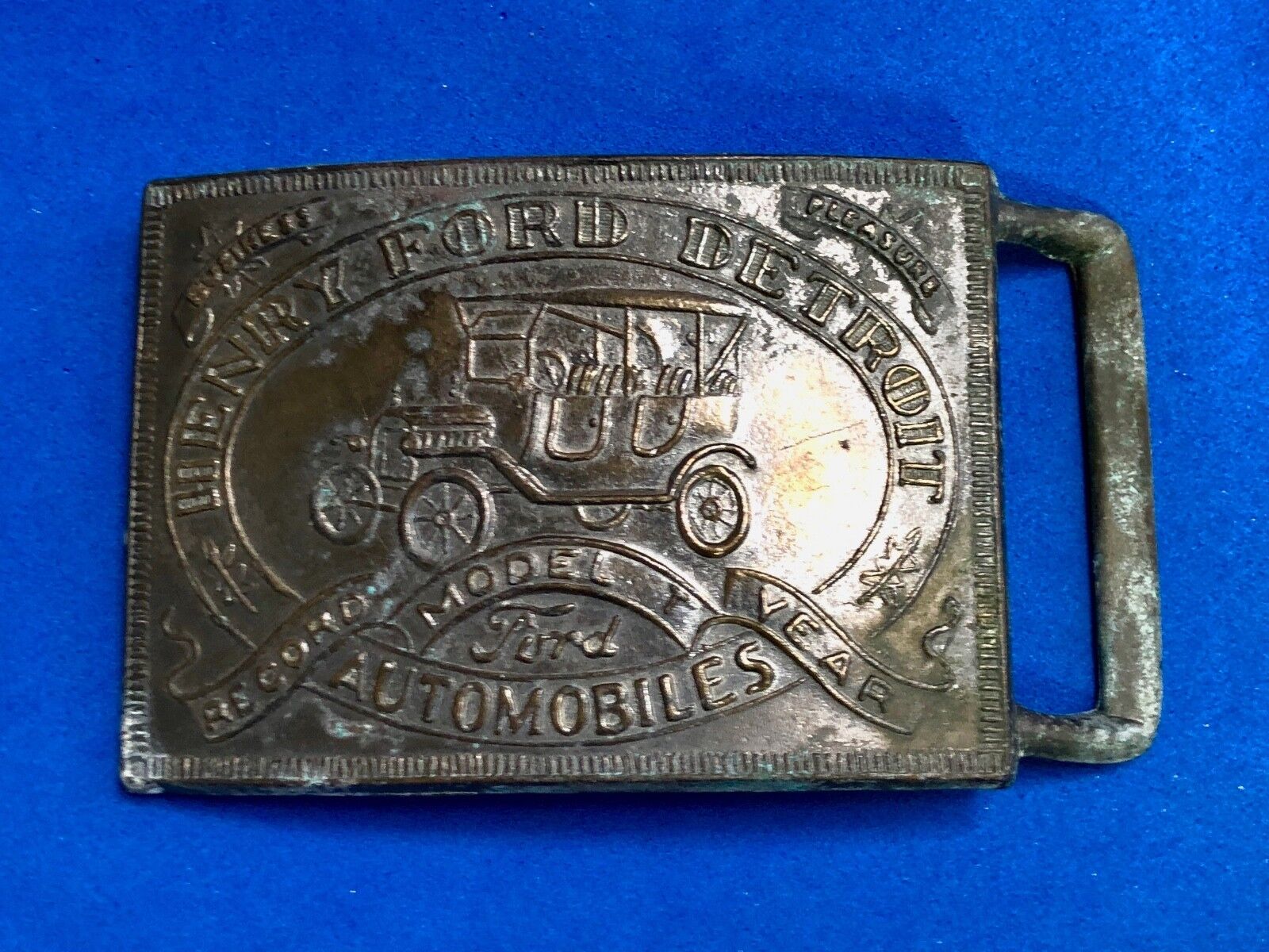  Vintage Henry Ford Detroit Model T Automobiles Belt Buckle PC 2020340010