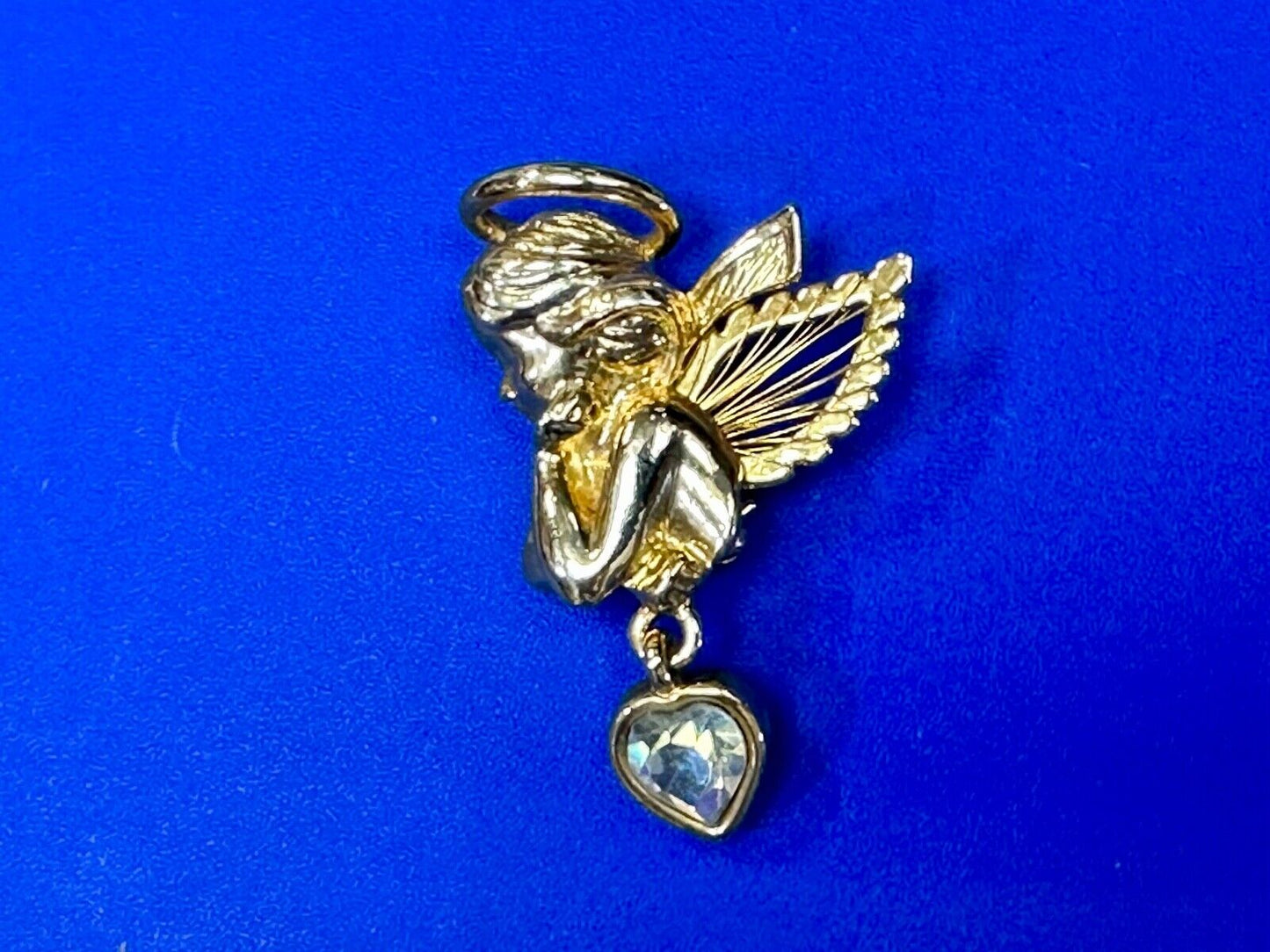 Angle with wings and Heart dangle beautiful AAI vintage brooch pin