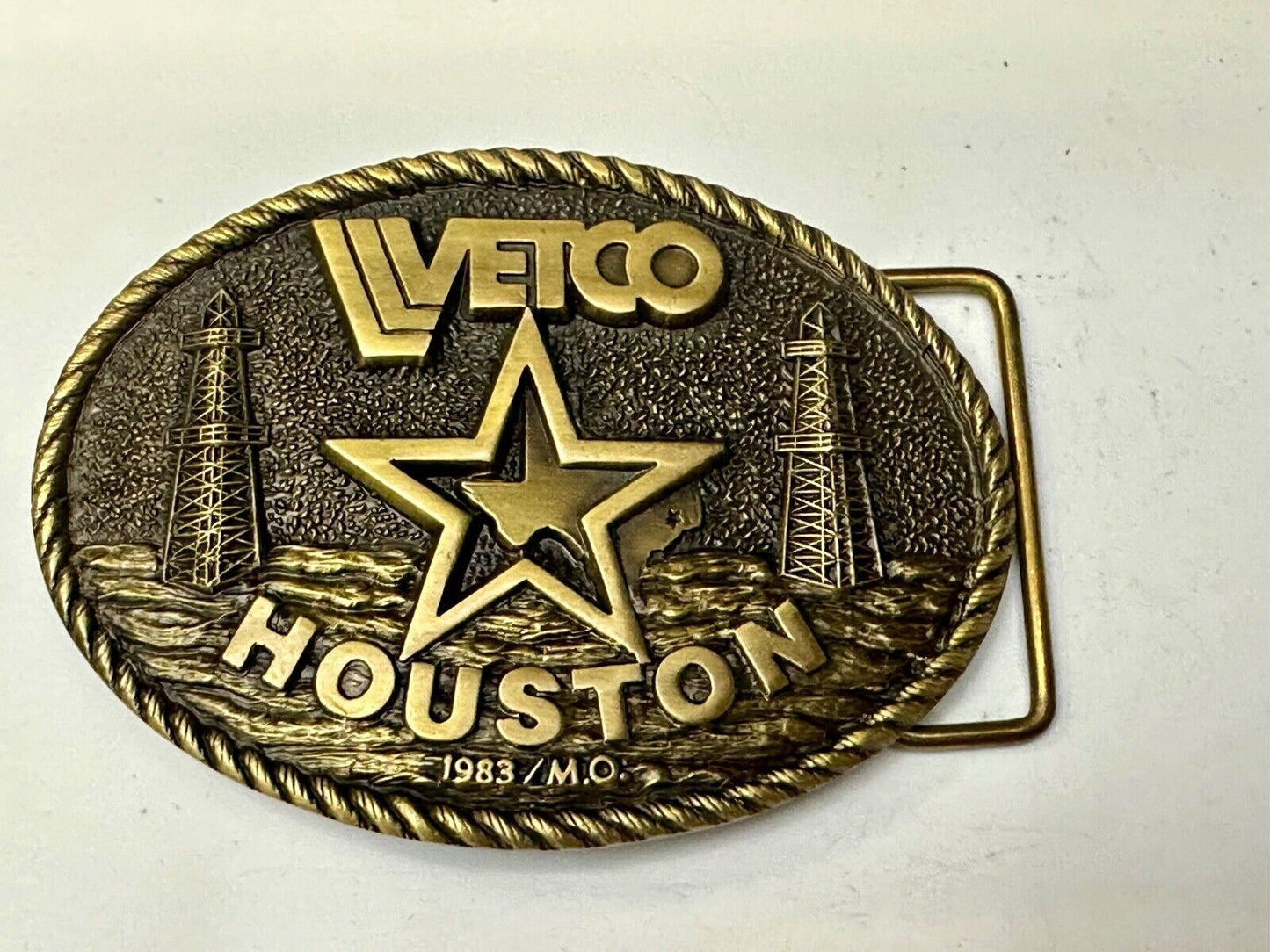 Vetco Texas Houston State Lone Star Oil Well Rig Vintage Brass Belt Buckle