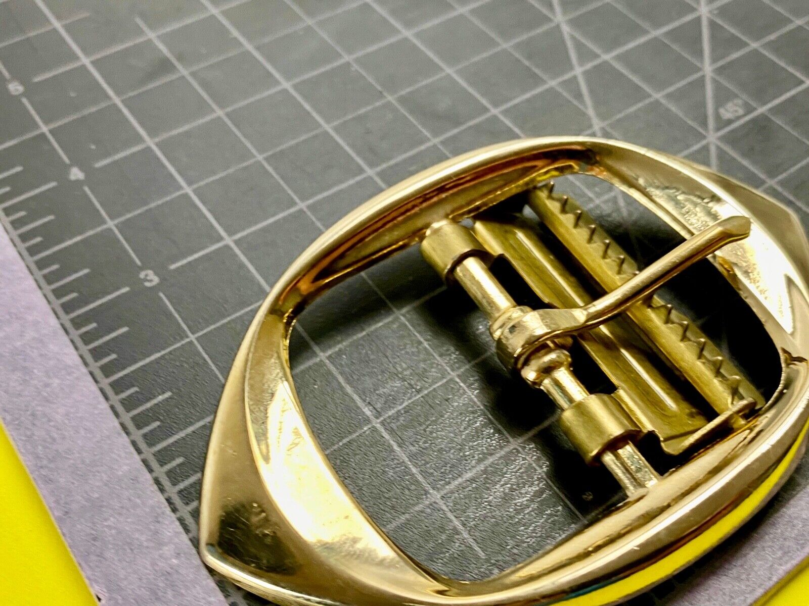 Vintage Gold Tone Open Style Adjustable Open Rachet Belt Buckle 