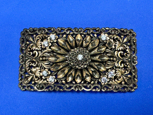 Antique gold tone? Flower theme Rhinestone covered scarf slide belt loupe buckle