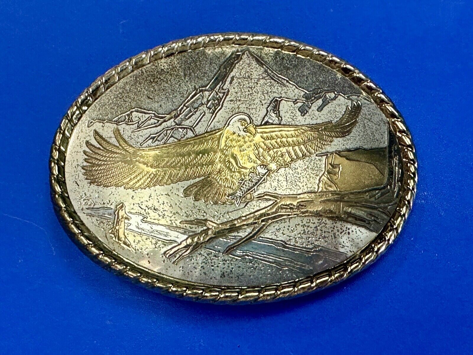 American Eagle Landing on limb perch - Vintage western oval belt buckle marked W