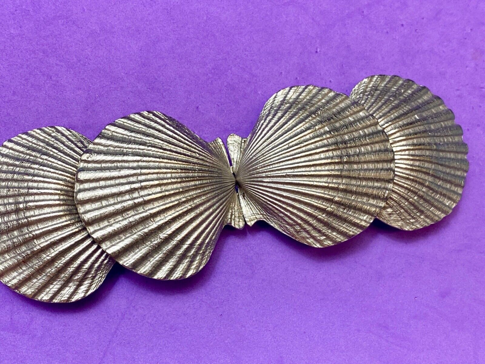 Two piece Interlocking silver color dual Clam SHELL belt buckle - DR Doreen Ryan