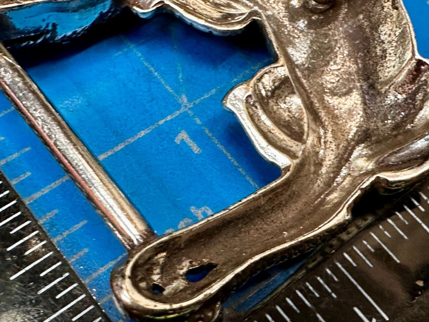 Alligator Crocodile with Rhinestone Figural Cutout Silver Tone Cord Belt Buckle