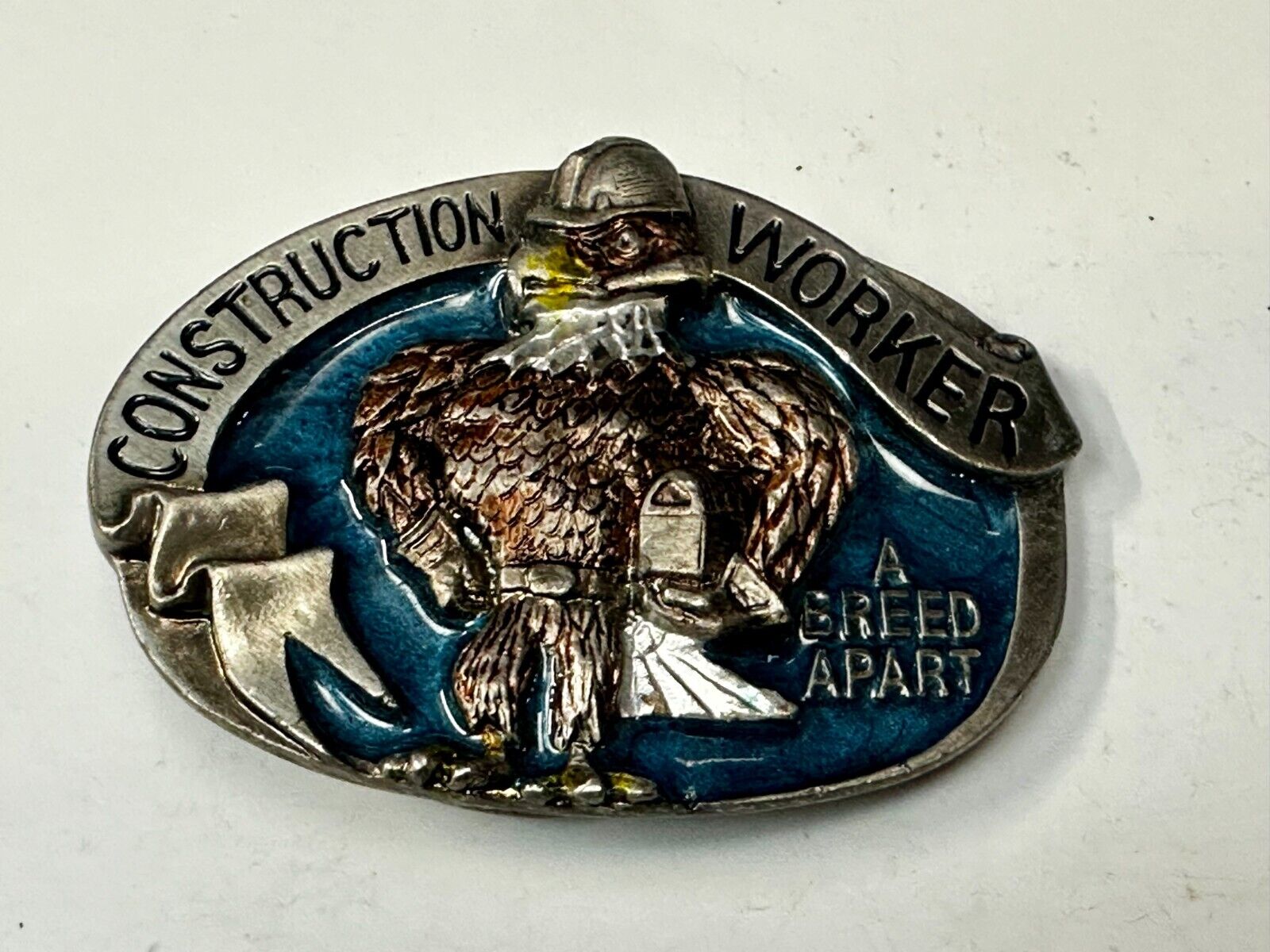 A Breed Apart Construction Worker Commemorative Vintage 1988 Belt Buckle