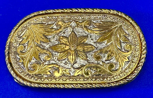 Vintage etched leaf flower pattern gold & silver color belt buckle marked W
