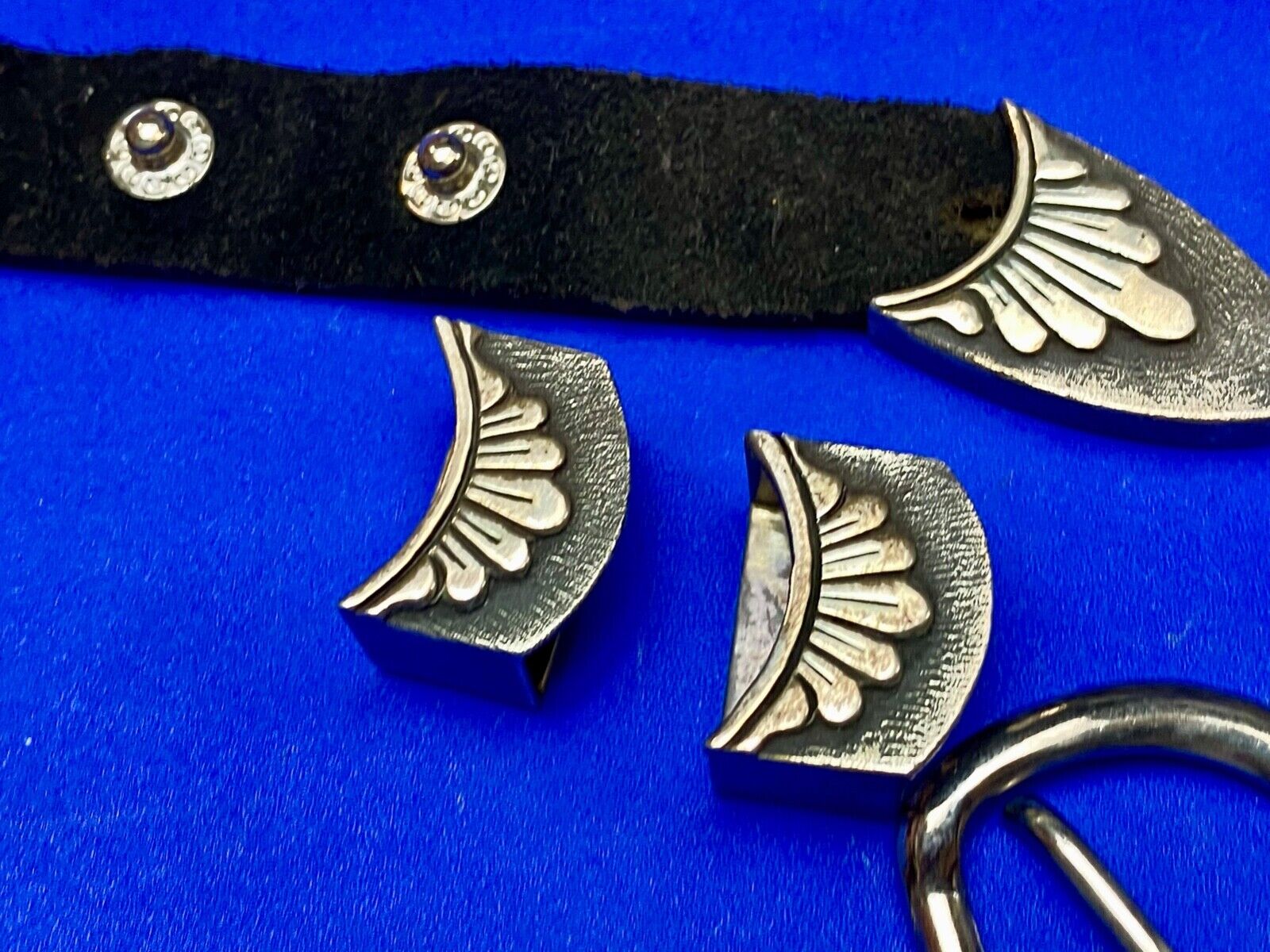 4 piece western cowgirls dress up fancy silver color belt buckle