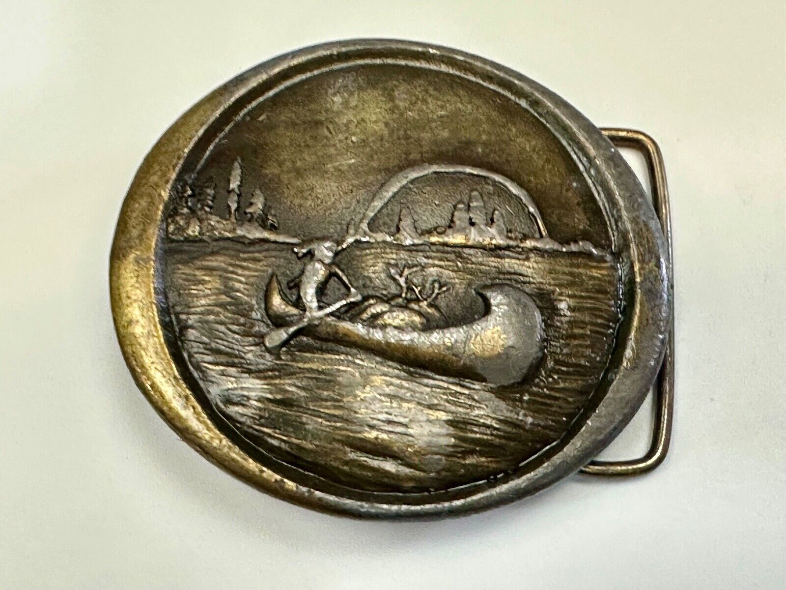 Vintage 1976 Native American Indian,  Indiana Metal Craft belt buckle  W-99