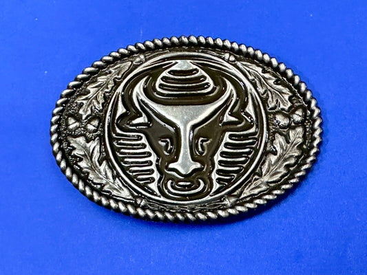 The Longhorn cow steer with nose ring Vintage rope boarder belt buckle