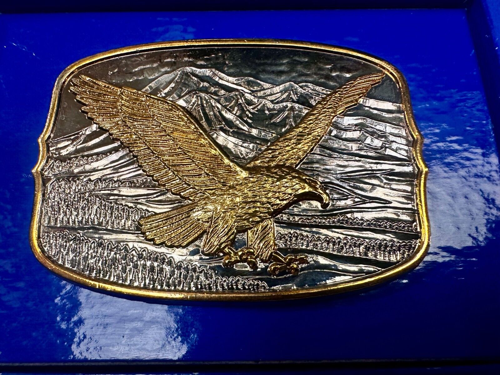 American Eagle commemorative 24K gold & silver plated belt buckle w/ COA