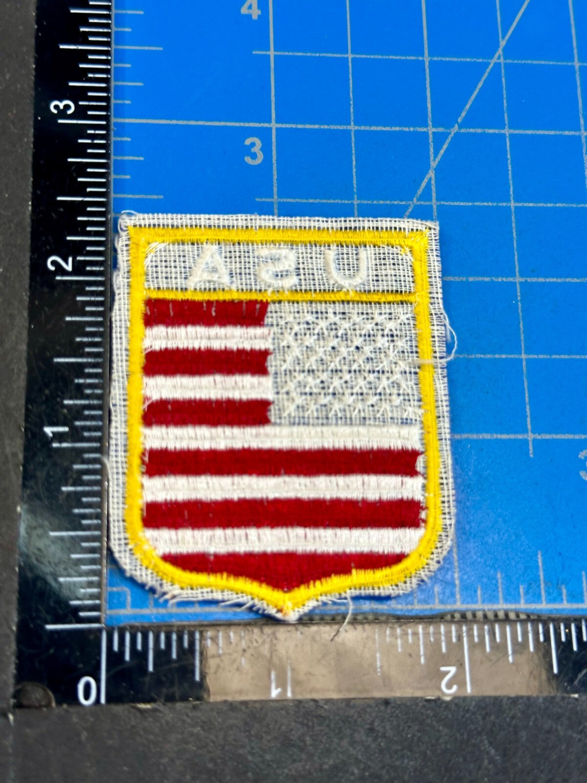 United States of America USA Flag Shield Patriotic Embroidered Badges Patch