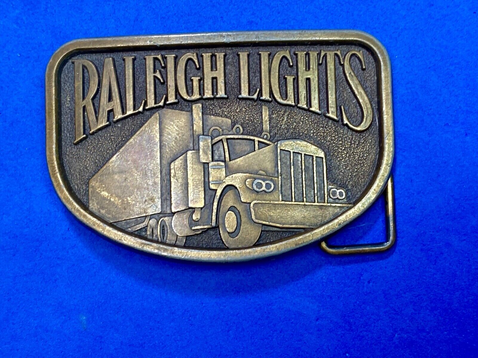 1970S Vintage Raleigh Lights Cigarettes Tobacco Semi Truck Trucker Belt Buckle