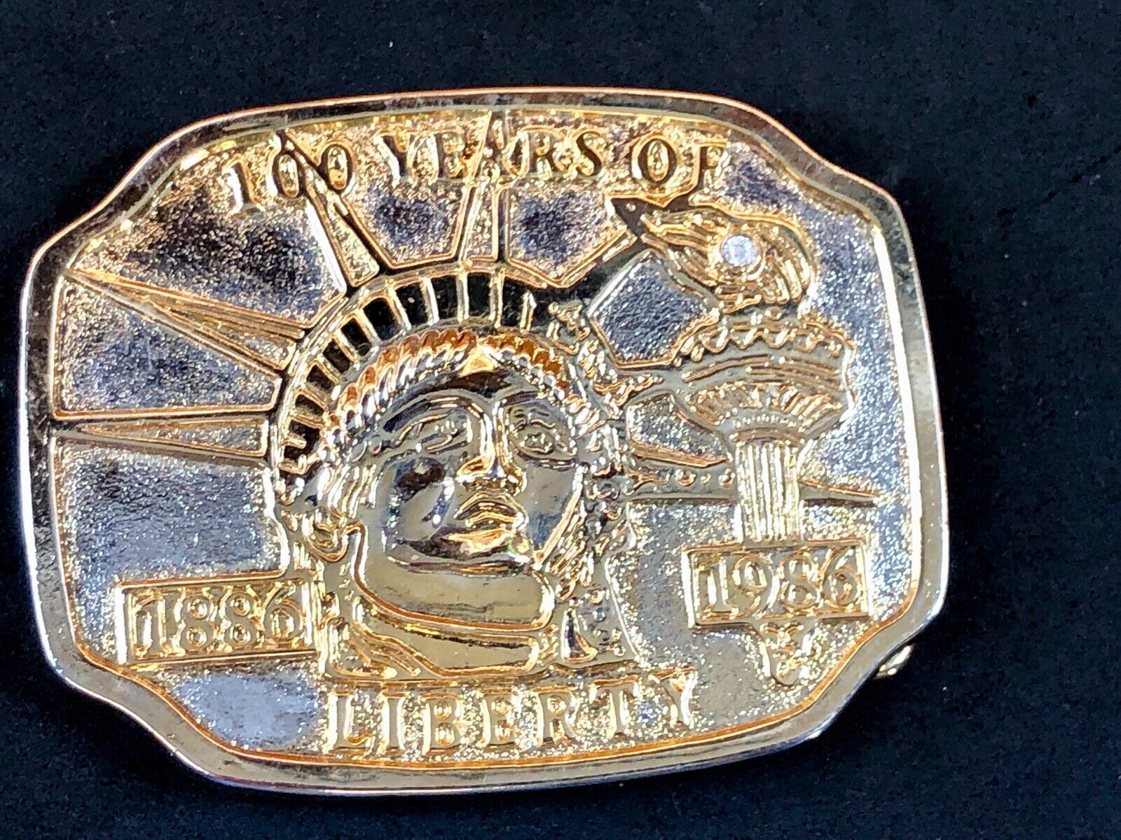 Vintage 1986 Golden Statue of Liberty New York NYC Belt Buckle 100 Years