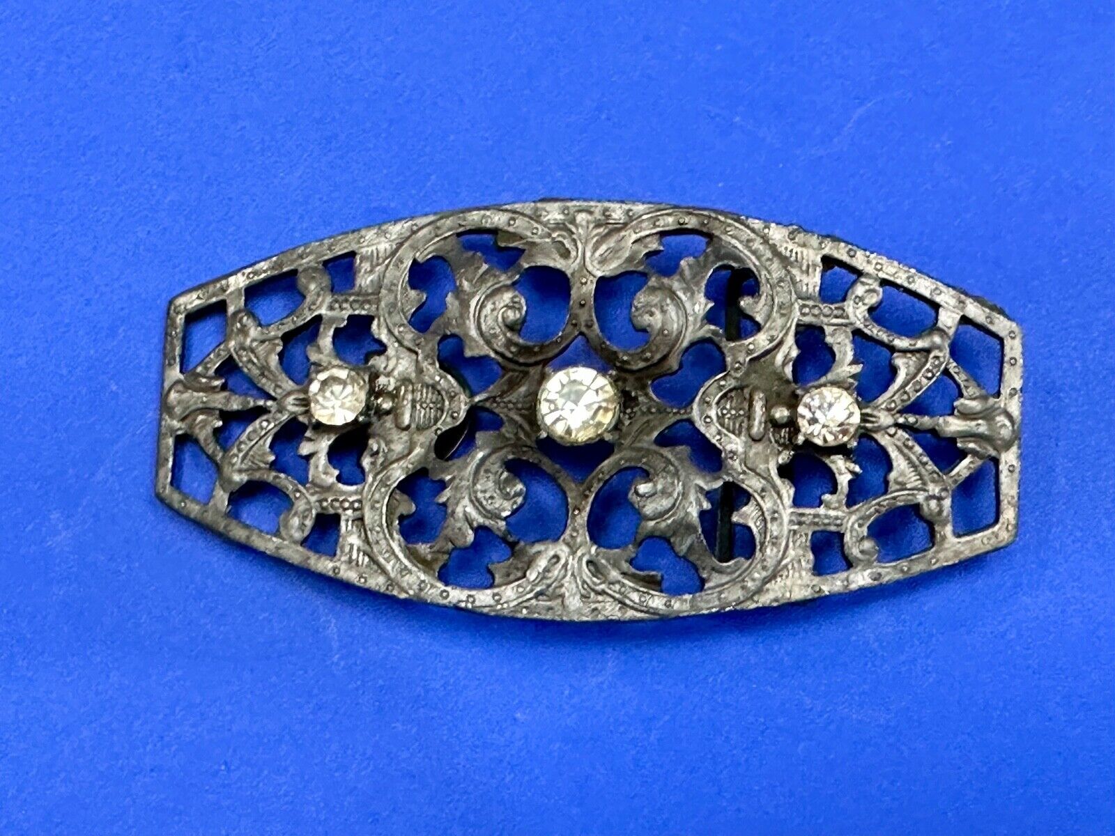 antique three rhinestone's on skeleton belt buckle