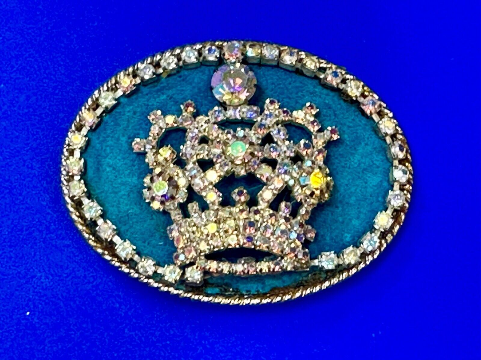 Bejeweled Gorgeous CROWN - Art artisan oval Belt Buckle