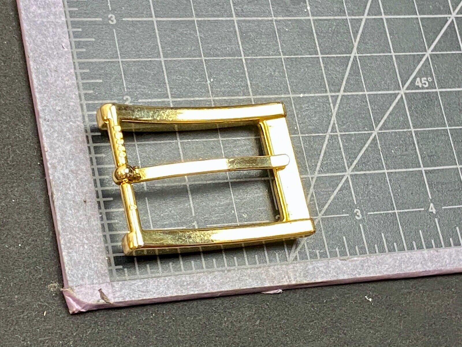 Vintage gold tone BE350 replacement belt buckle